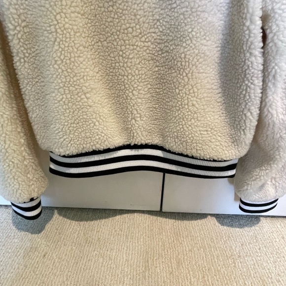 Levi’s Varsity Fleece Bomber Jacket NWOT | size M - Picture 11 of 16